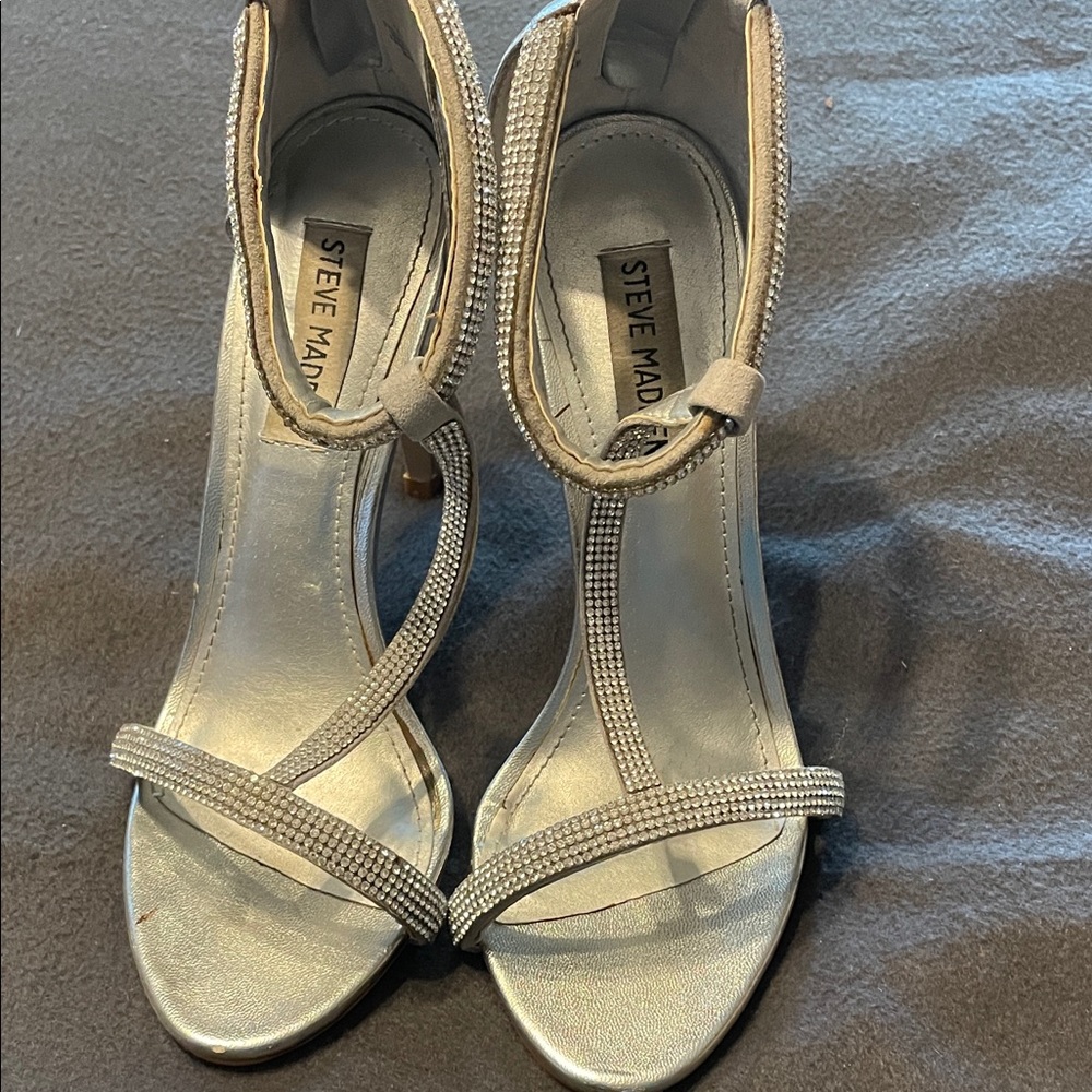 Steve Madden Silver Strappy Heels